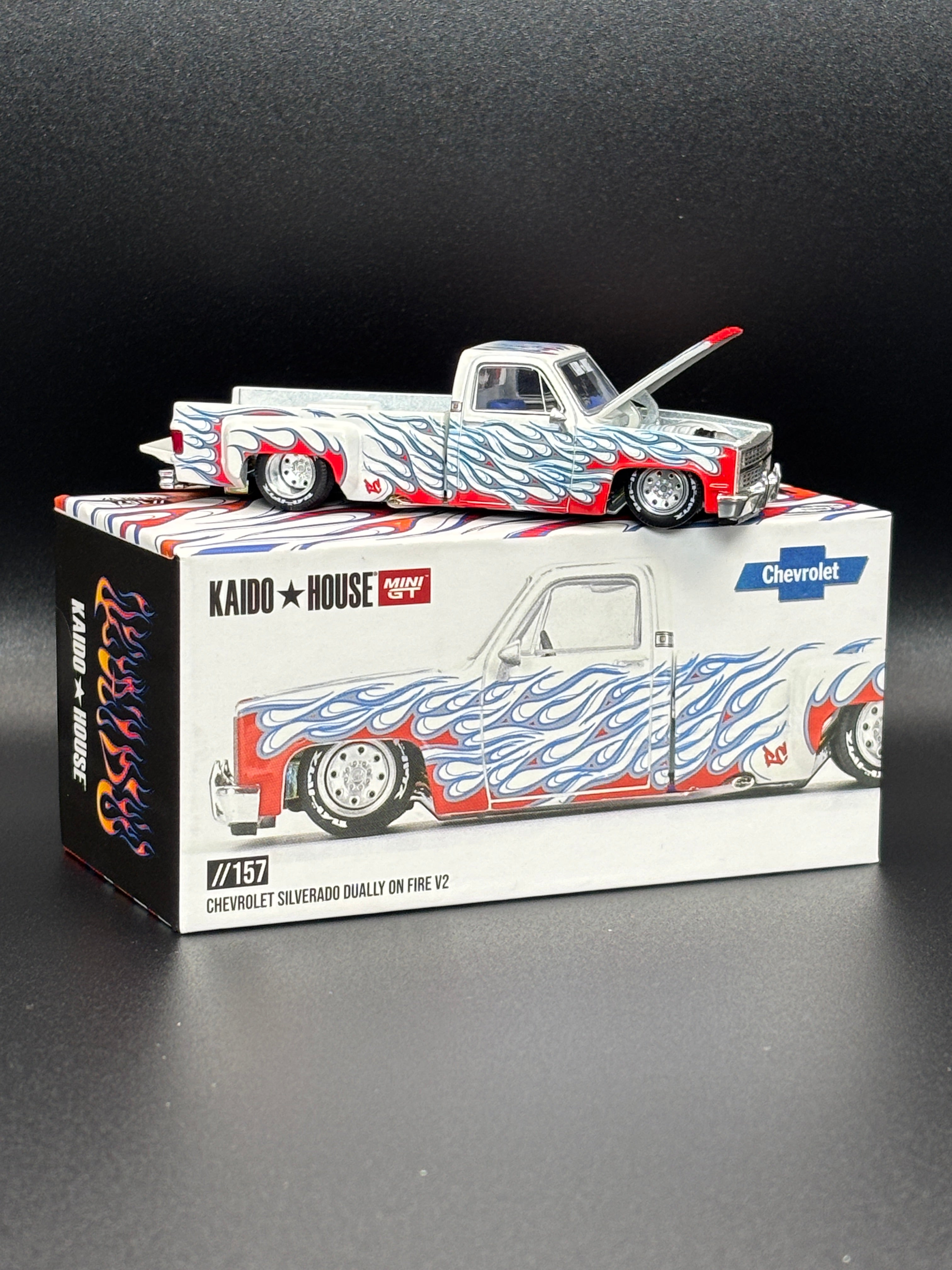 Kaido House Chevrolet Silverado Dually On Fire V2 KHMG157 Open